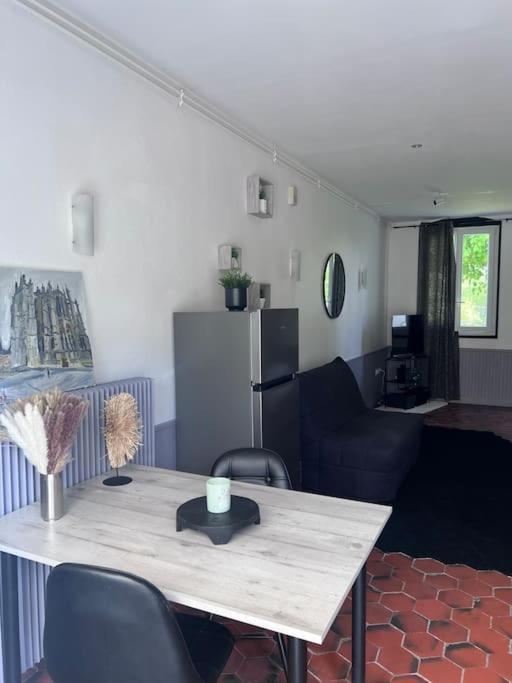 Studio Aux Abords Des Etangs Milly-sur-Thérain Exteriér fotografie