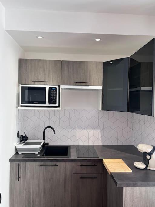 Studio Aux Abords Des Etangs Milly-sur-Thérain Exteriér fotografie
